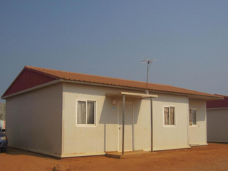 Недорогой стальной сборный дом