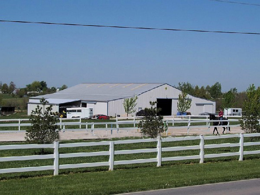 Внешний вид на Metal Horse Arena