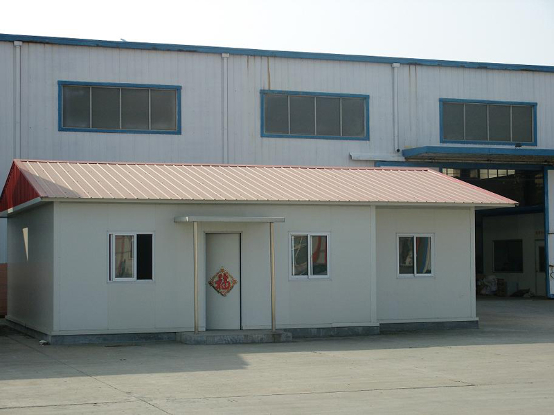 Недорогой стальной сборный дом