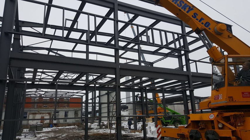 Стальная рамная конструкция