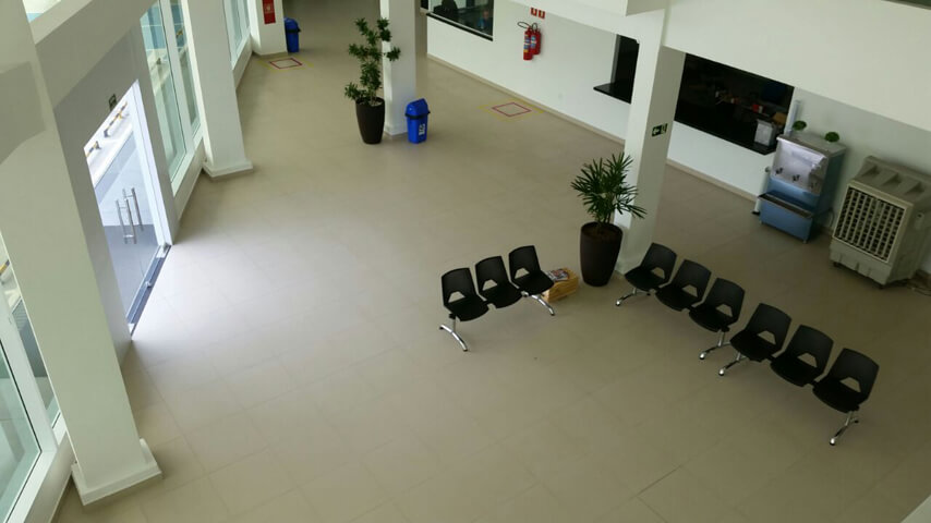 Здание коммерческого выставочного зала Morden Design