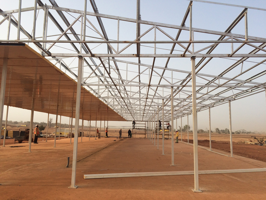 монтаж сборного стального дома