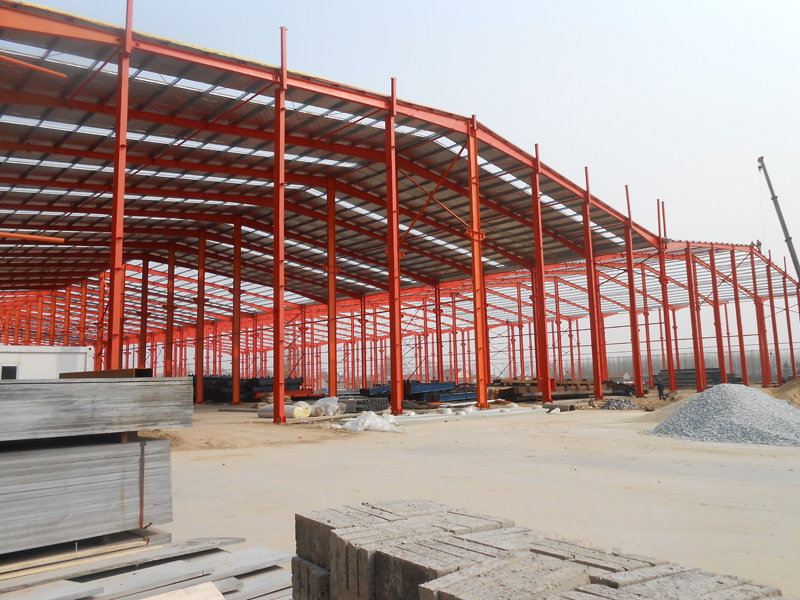 Промышленный цех стального металлического каркаса