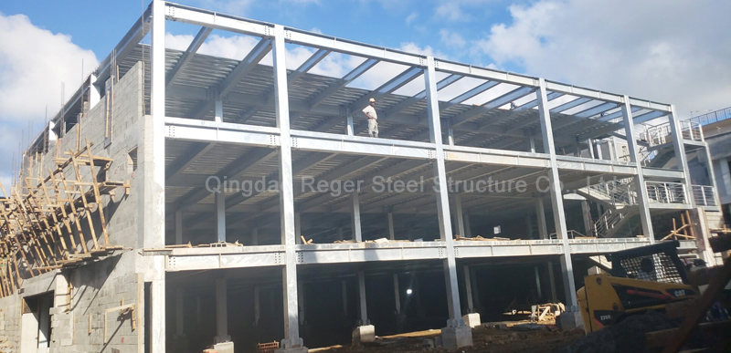 Коммерческое здание из стальной конструкции на Маврикии