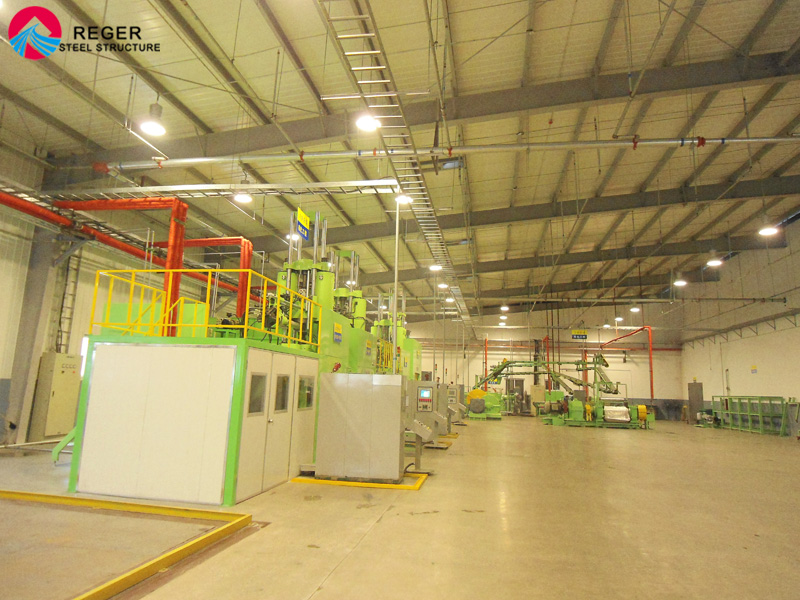 Цех завода по производству шин Nexen