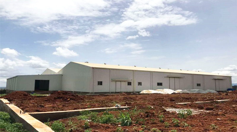 Завод по розливу воды со стальной конструкцией