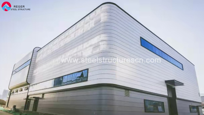 Коммерческое здание стальной конструкции