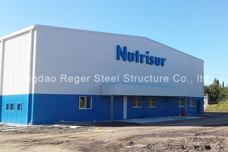 Склад стальных конструкций с портальной рамой в Уругвае