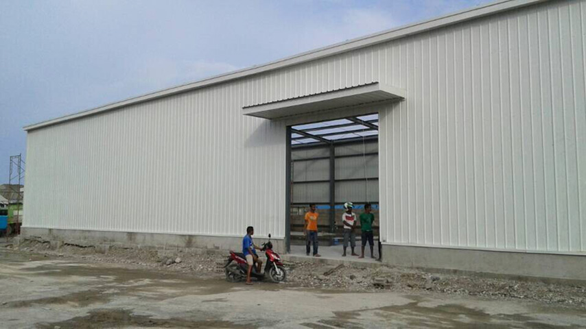 Портальный каркасный склад