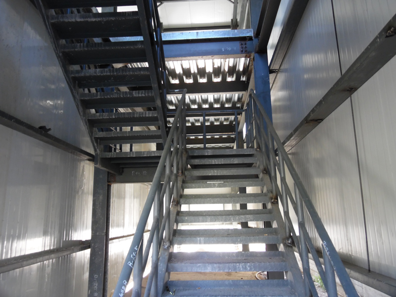 Склад легких стальных конструкций