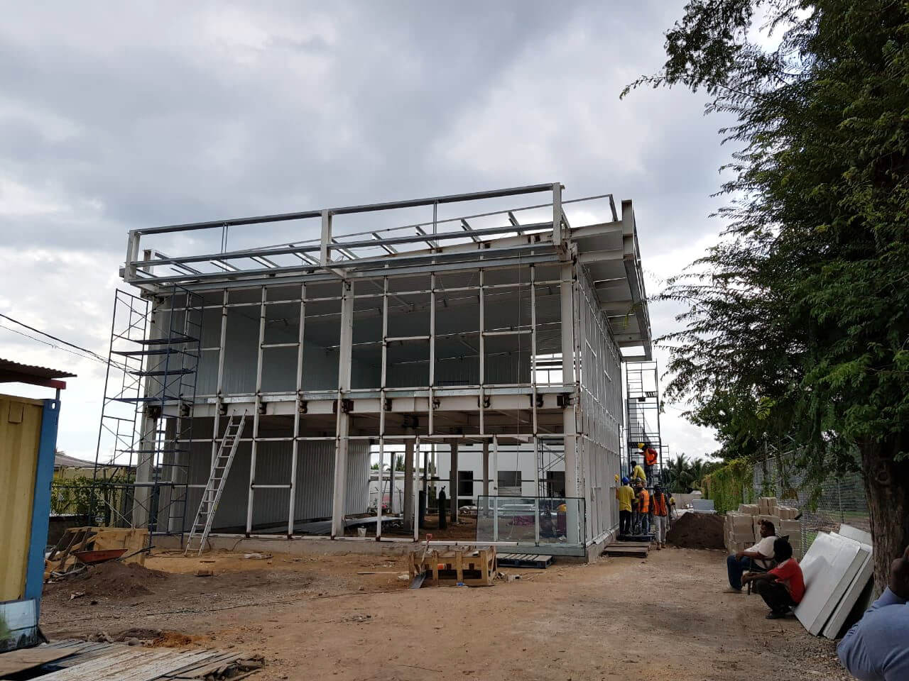 Стальная конструкция сборного кафе-магазина