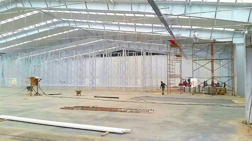 Строительство супермаркета для хранения стальных конструкций