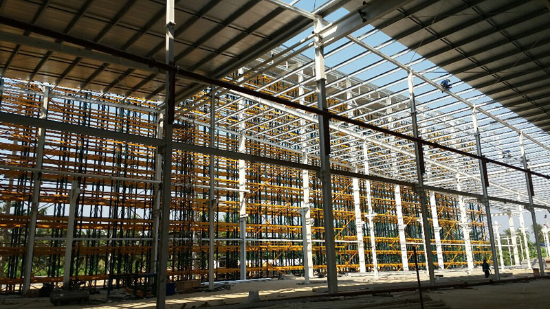 Розничный склад стальной конструкции