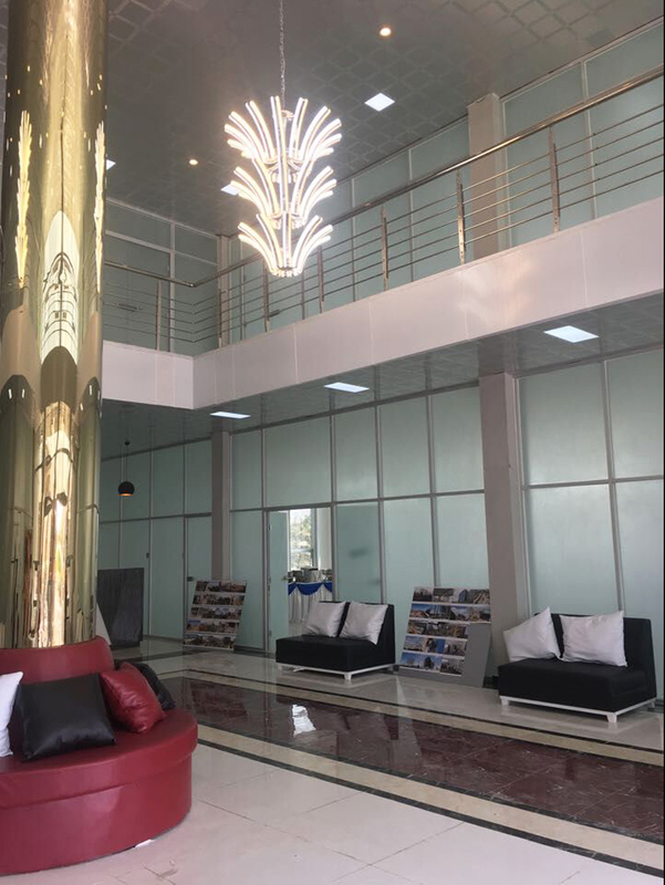 5-этажное сборное офисное здание со стальной конструкцией